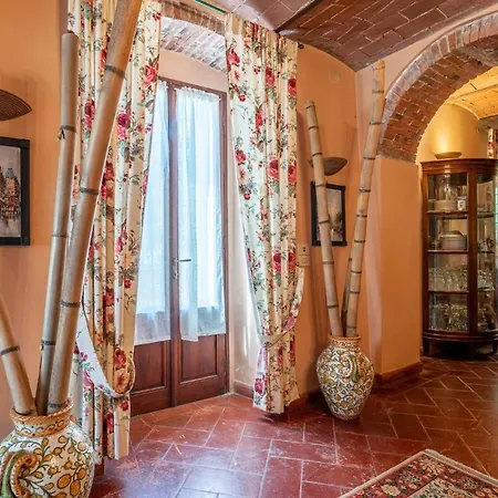 Apartment Cozy In With Kitchen